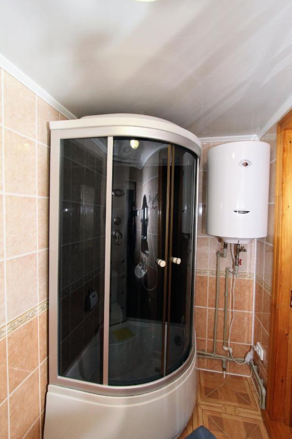 Карпатська Полонина Apartamento Yaremche Exterior foto