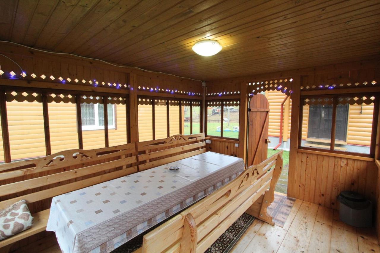 Карпатська Полонина Apartamento Yaremche Exterior foto