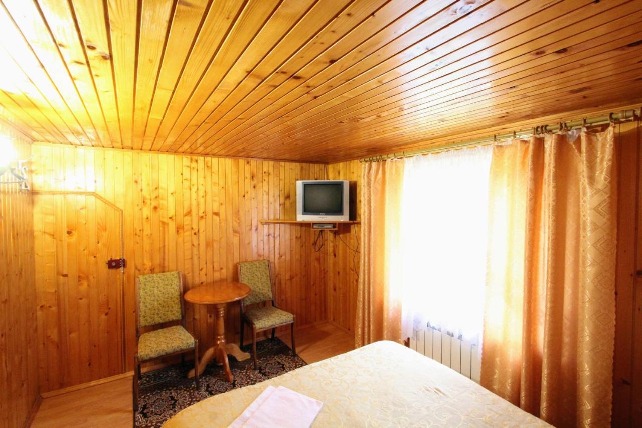 Карпатська Полонина Apartamento Yaremche Exterior foto