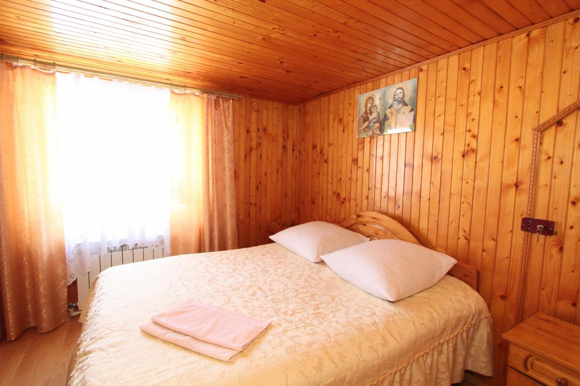 Карпатська Полонина Apartamento Yaremche Exterior foto