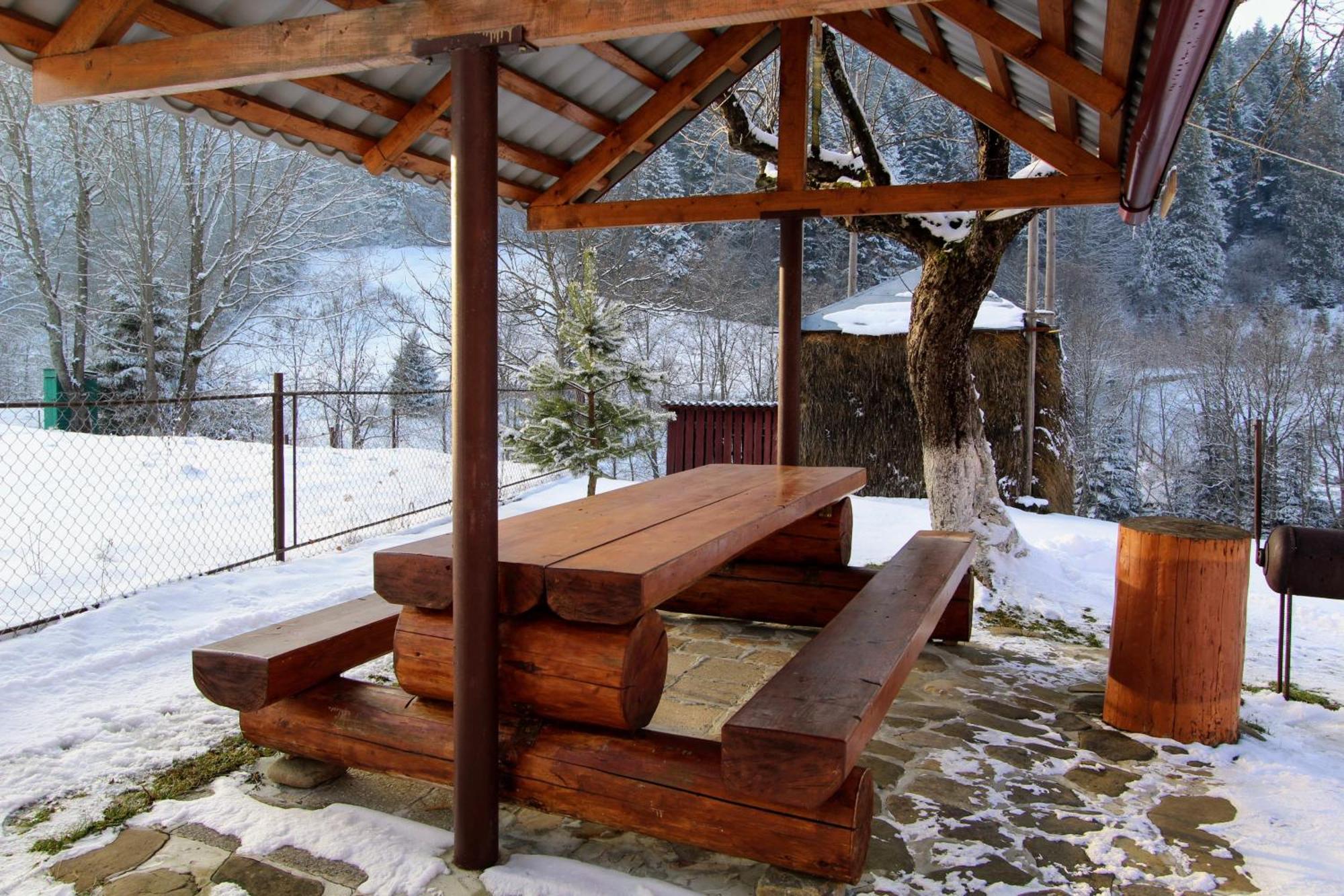 Карпатська Полонина Apartamento Yaremche Exterior foto